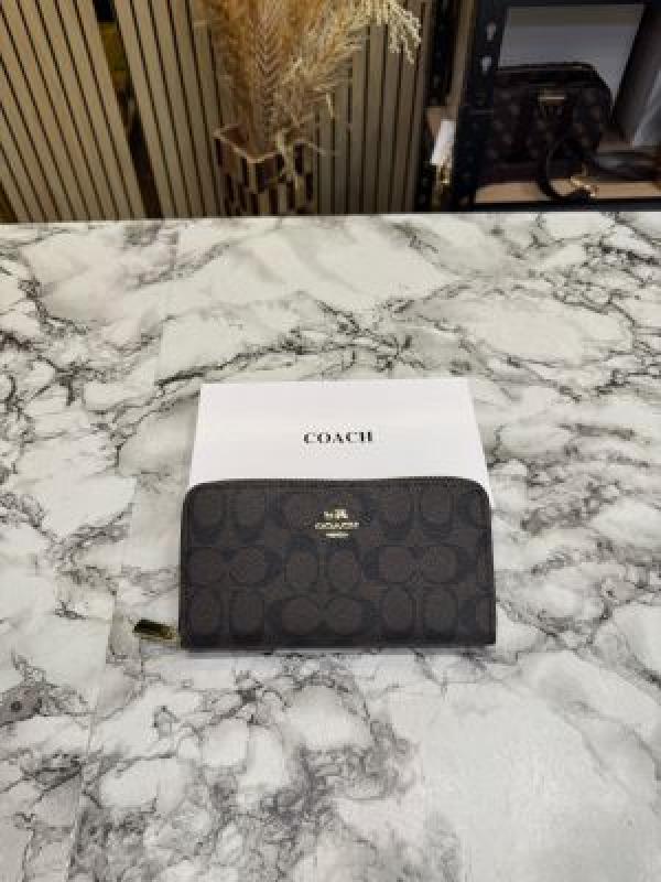 C-Inspired Signature Monogram Zip-around Long Wallet (Coffee) (60017)