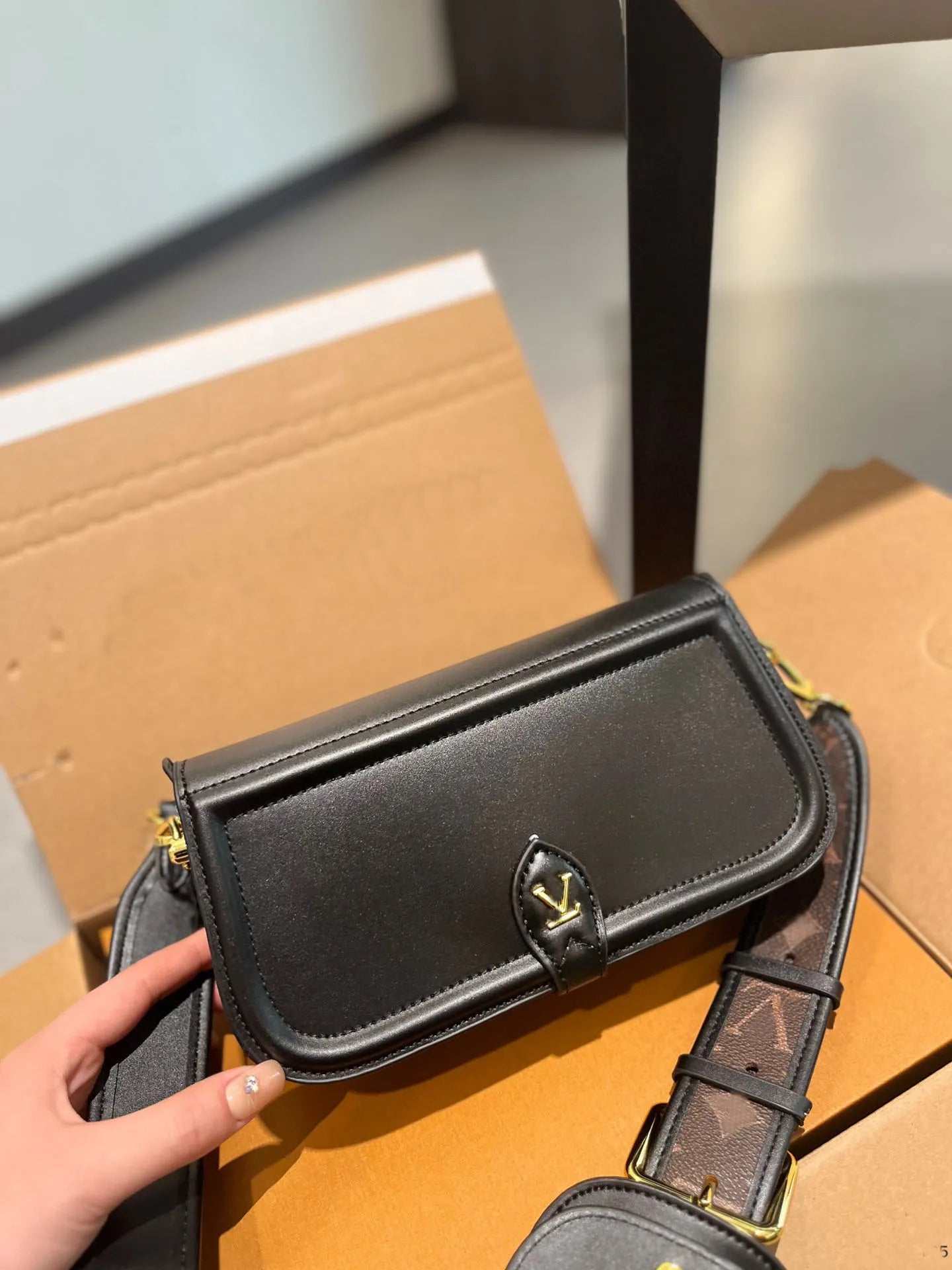 LV-inspired officier pouch sling bag with dust bag & double box including carry bag premium quality [ black]