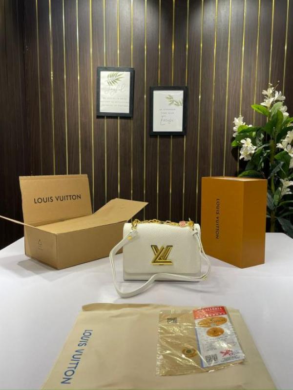 LV-Inspired Twist MM Shoulder Bag With Double Box Main image
