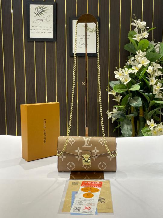 LV-Inspired chain Sling Bag (khaki)