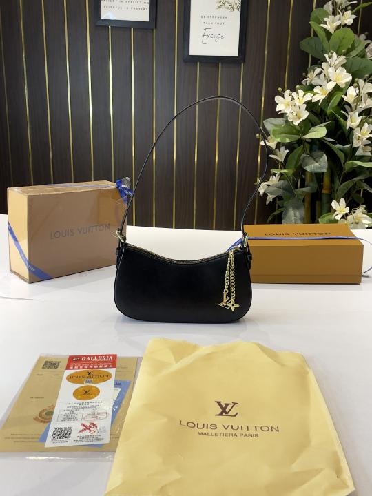 LV-Inspired Bloom With Original Box (Black)