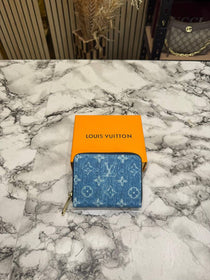LV-inspired LV Denim Monogram Mini Zip Wallet (Blue)