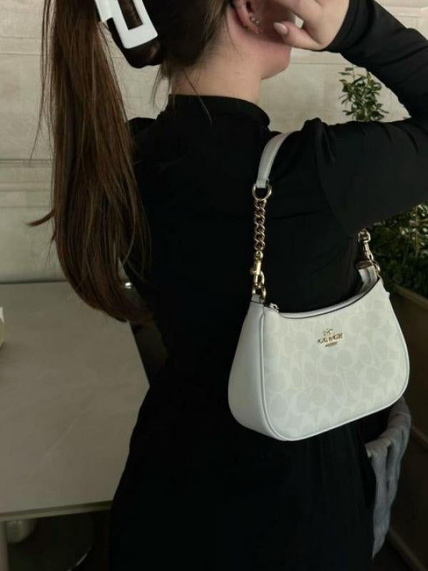 C-Inspired Teri Shoulder Bag (White)