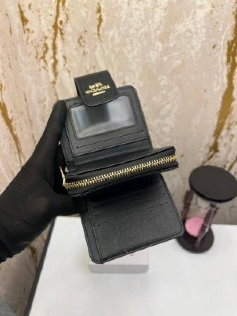 C-Inspired Premium Wallet With Box (Black)
