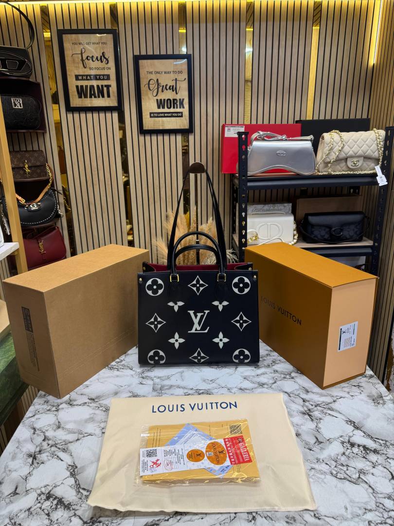 LV-Inspired On The Go PM Bi-colour With Double Box And Dust Bag (Black)