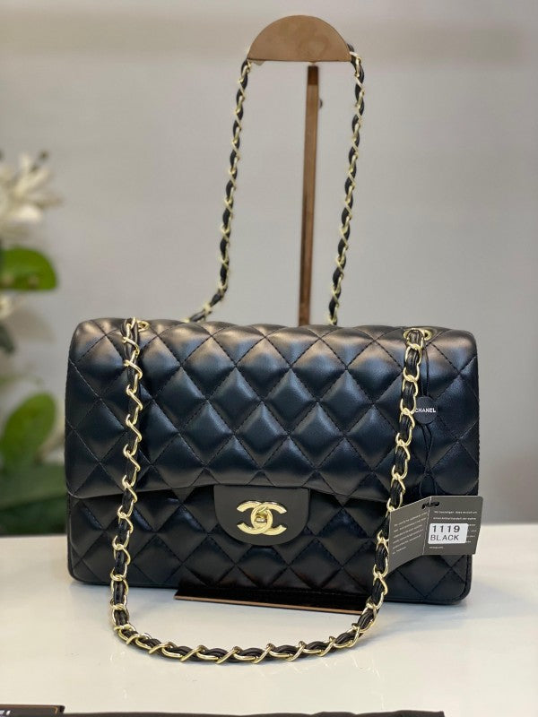 Chanel-Inspired Jumbo Shoulder Bag (Black) Secondary image