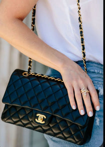Chanel-Inspired Jumbo Shoulder Bag (Black)