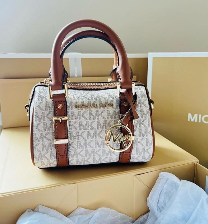 MK-Inspired Bedford legacy small bag with box (biege)
