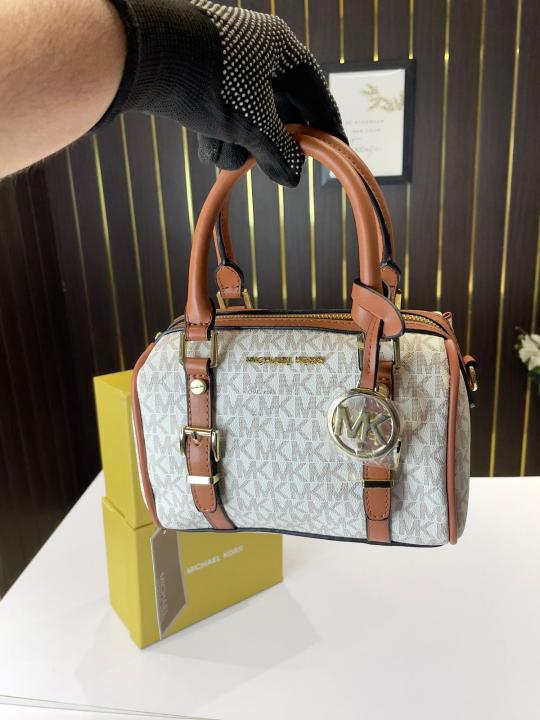 MK-Inspired Bedford legacy small bag with box (biege)