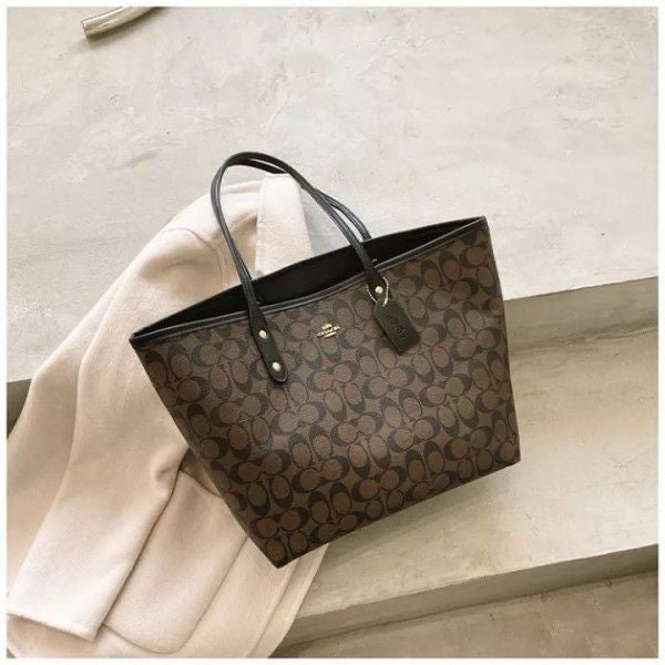 C-Inspired City Tote Bag With Box Main image
