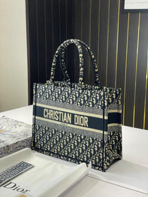D-Inspired Book Tote Oblique black Embroidery With Box & Dust Bag & Scarf