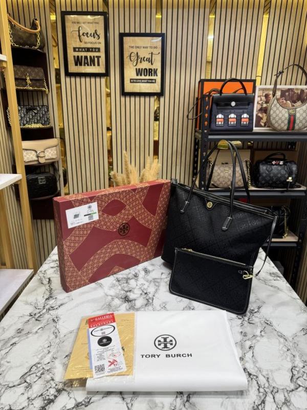 TB-Inspired Monogram Canvas Tote With Box And Dust Bag With Pouch (Black) Secondary image