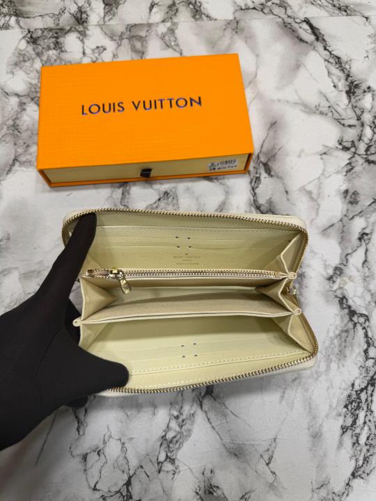LV-Inspired Premium Wallet With Box (White Style)