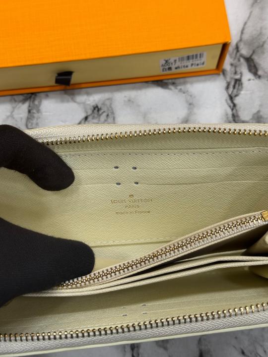 LV-Inspired Premium Wallet With Box (White Style)