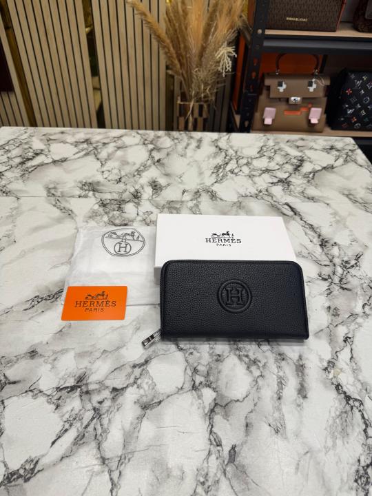 H-Inspired H Textured Leather Long Zipper Wallet With Box