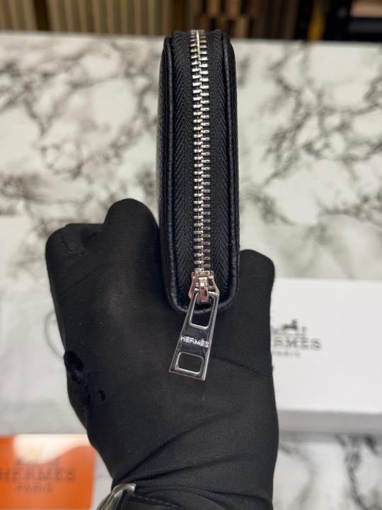 H-Inspired H Textured Leather Long Zipper Wallet With Box