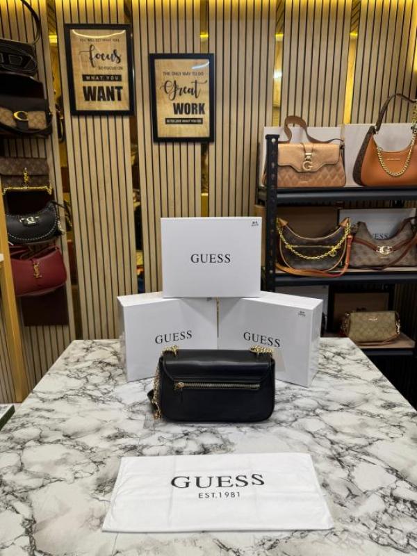 Guess-Inspired Noelle Crossbody Camera Bag With Box And Dust Bag (Black)