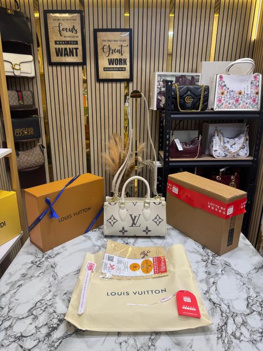 LV-Inspired On The Go East West Bi-Color Monogram Handbag With Double Box Packaging (White)