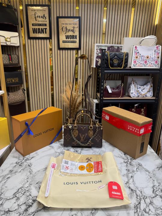 LV-Inspired On The Go East West Bi-Color Monogram Handbag With Double Box Packaging (Brown)