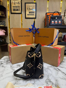 LV-Inspired Neo Noe BB Giant Monogram Leather Bucket Bag (White-Black)