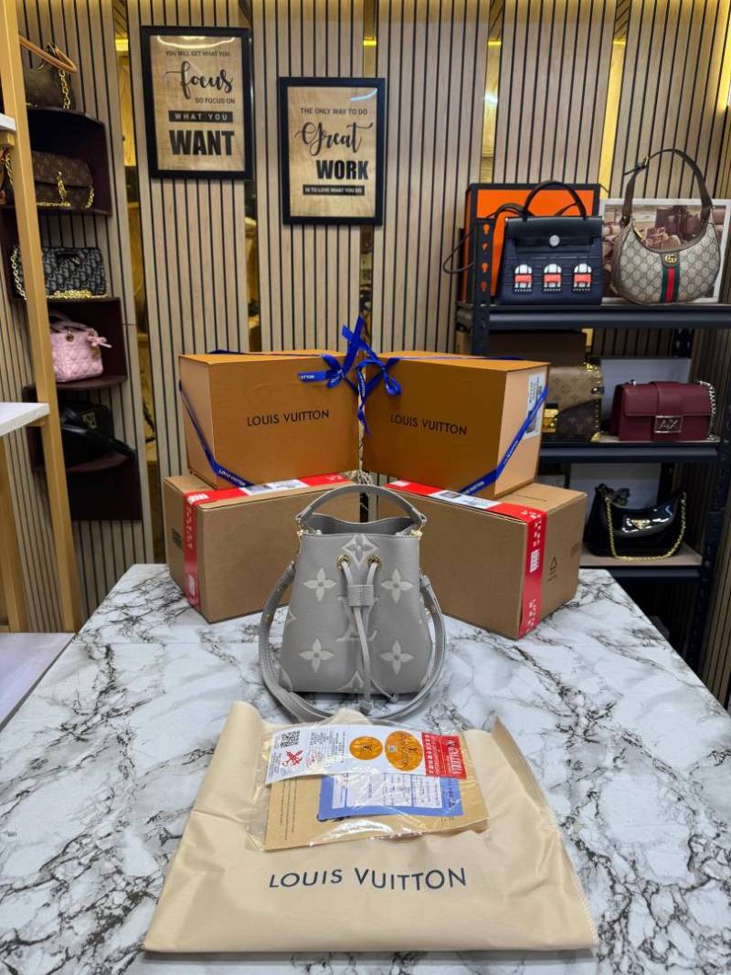 LV-Inspired Neo Noe BB Giant Monogram Leather Bucket Bag (Grey)