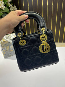 D-Inspired Lady Signature Small Bag 18 cm with Original Folding Box (Black)