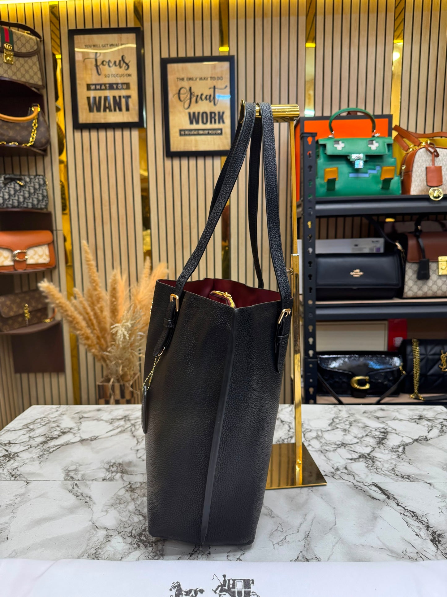 C-inspired mollie tote bag with dust bag (Black)