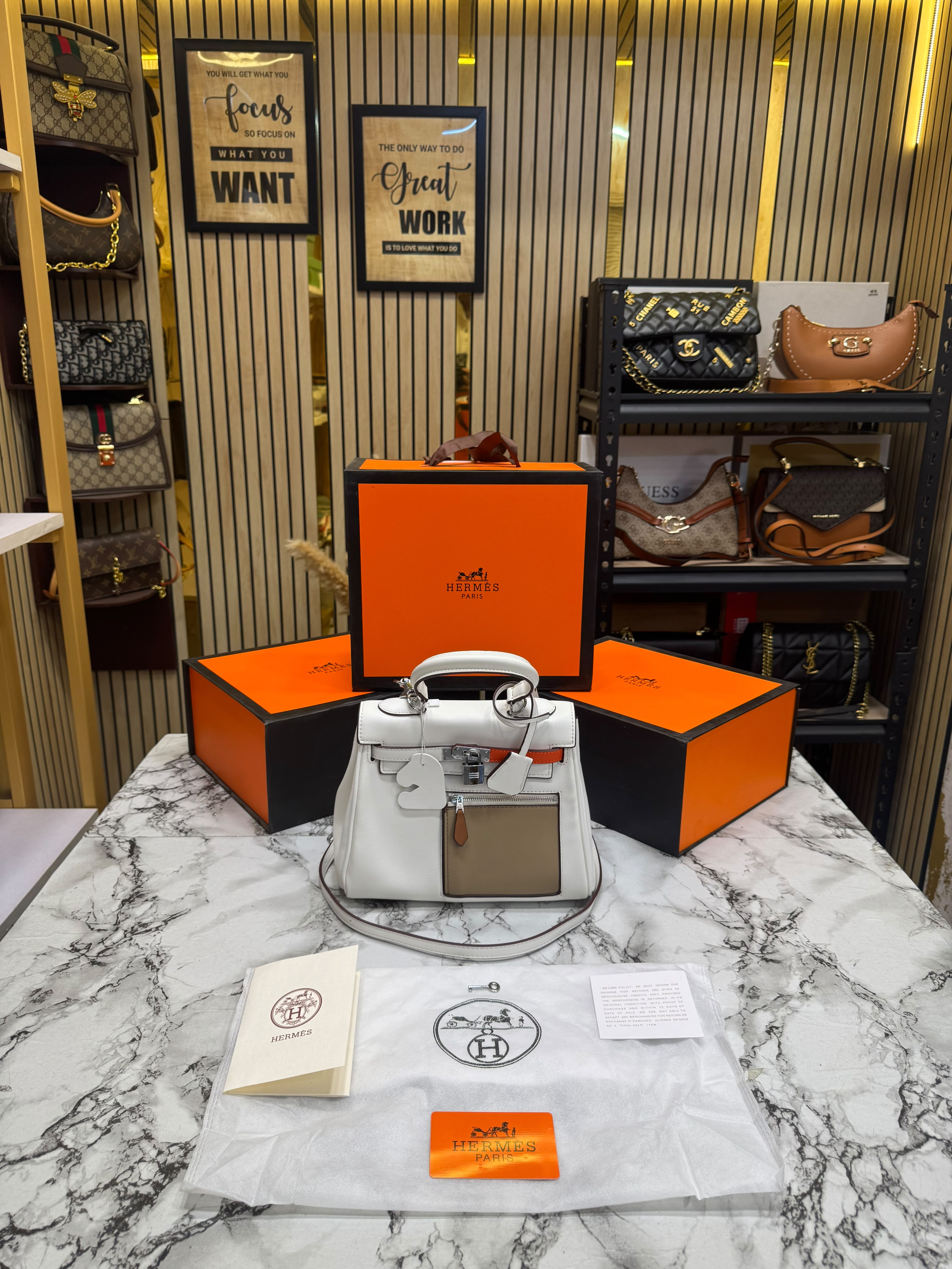 H-Inspired Kelly 25 Colormatic Retourne With Box And Dust Bag (White) Secondary image