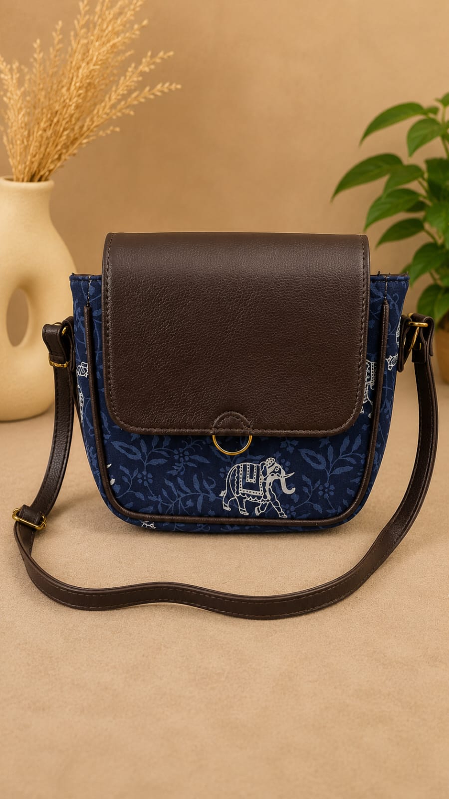 The Ringlet sling Bag Main image