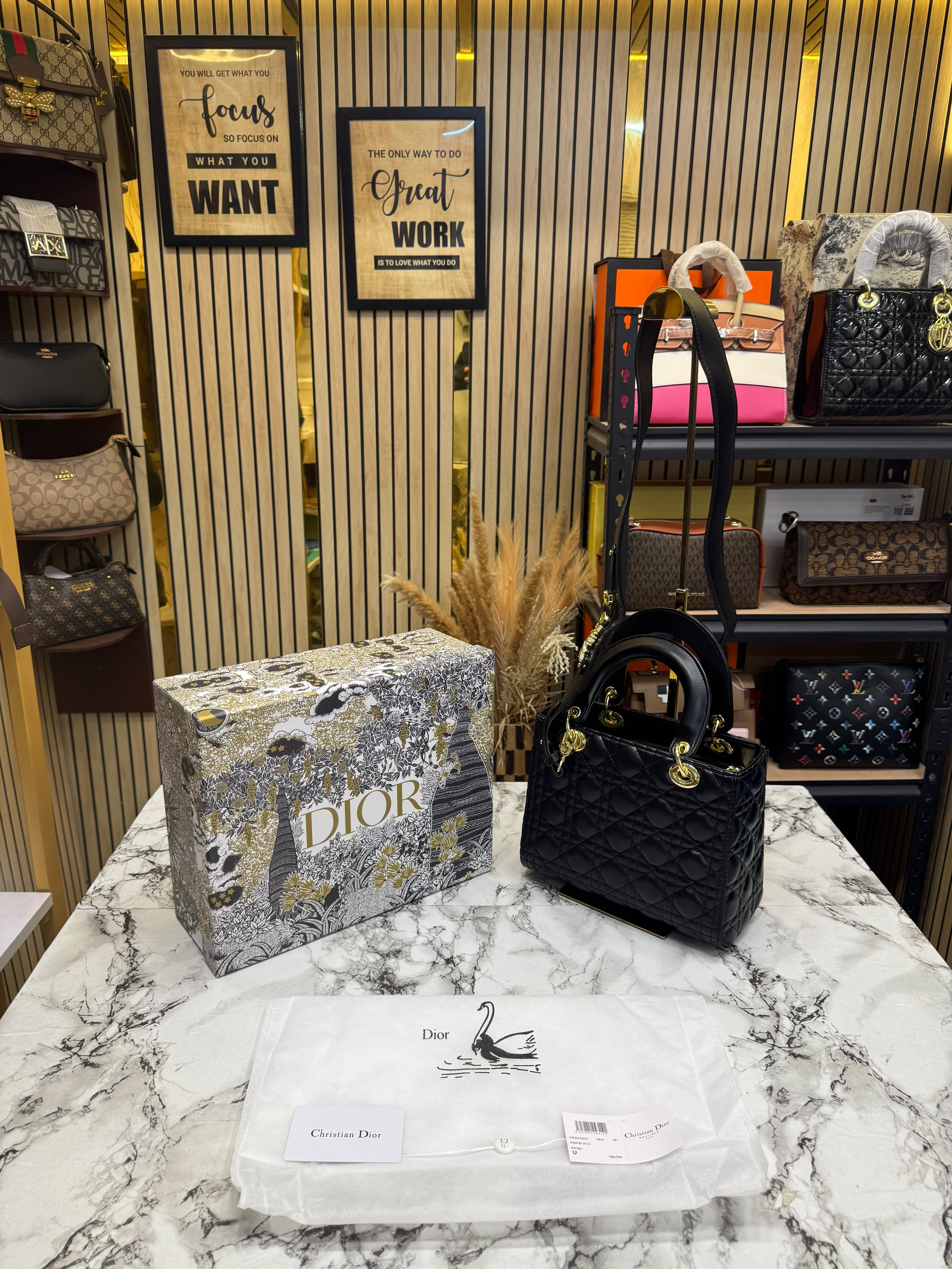 D-Inspired Medium Cannage Lady Handbag With Box And Dust Bag (Black) Secondary image