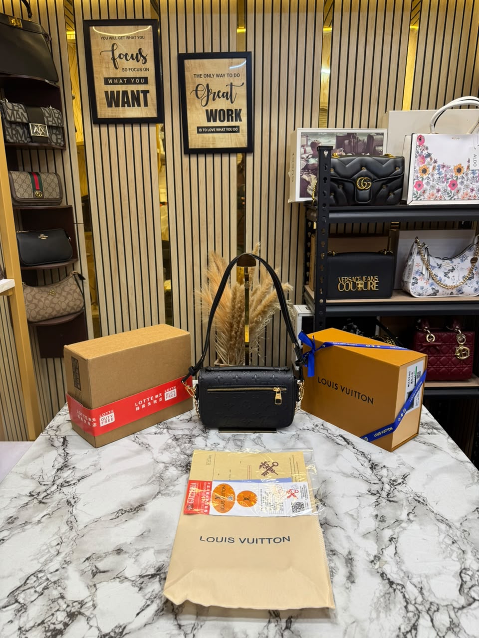 LV-Inspired Pochette Metis Reverse Monogram Mini Bag With Double Box And Dust Bag (Black)