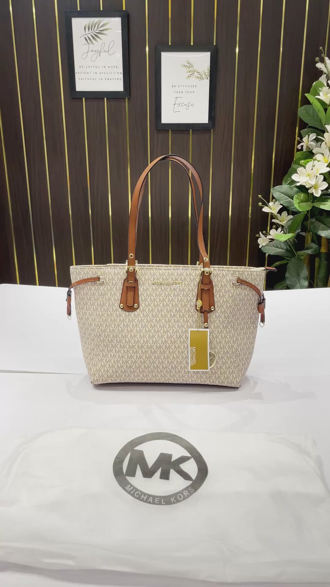 MK-Inspired Voyager Tote Bag (Biege-Brown)