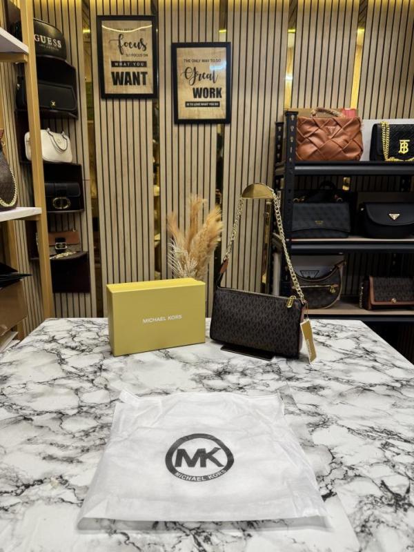MK-Inspired Jet Set Leather Pouchette With Box And Dust Bag (Brown)
