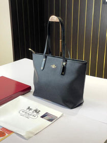 C-Inspired City Tote Bag With Box ( Black)